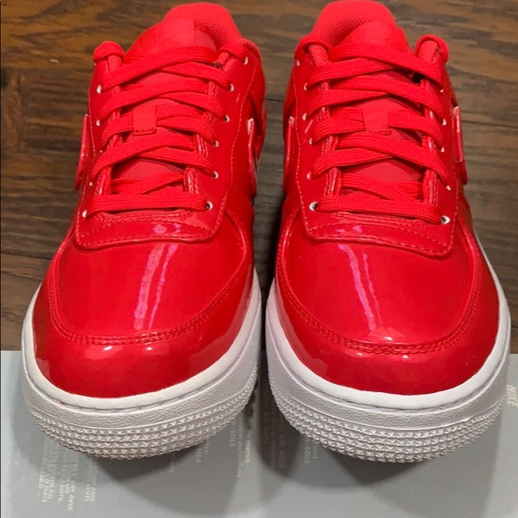NIKE AIR FORCE 1 LV8 UV (GS) Siren Red/Siren Red-W - Picture 13 of 16